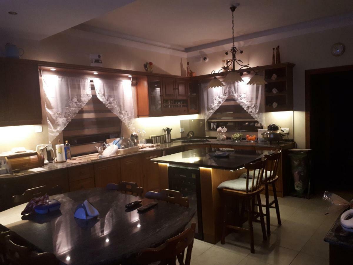 Nocturne Family House Διαμέρισμα Paola Εξωτερικό φωτογραφία